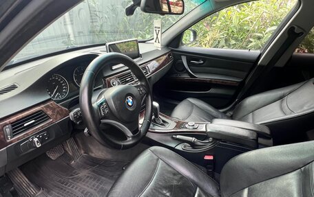 BMW 3 серия, 2009 год, 1 050 000 рублей, 26 фотография