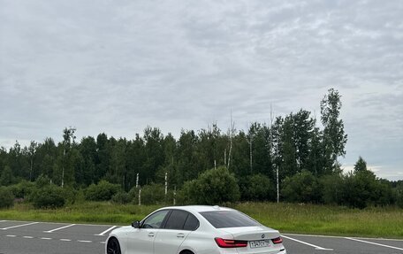 BMW 3 серия, 2019 год, 4 500 000 рублей, 14 фотография