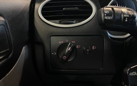 Ford Focus II рестайлинг, 2011 год, 595 000 рублей, 32 фотография