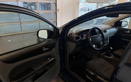 Ford Focus II рестайлинг, 2011 год, 595 000 рублей, 21 фотография