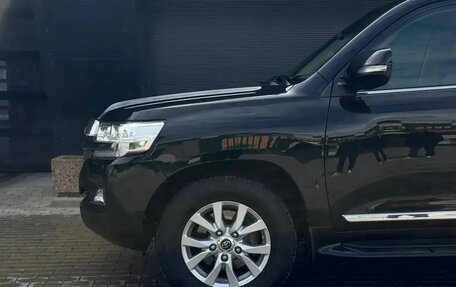 Toyota Land Cruiser 200, 2018 год, 6 650 000 рублей, 6 фотография