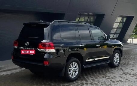 Toyota Land Cruiser 200, 2018 год, 6 650 000 рублей, 13 фотография