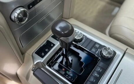 Toyota Land Cruiser 200, 2018 год, 6 650 000 рублей, 31 фотография