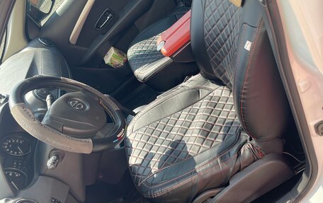 Nissan Almera, 2018 год, 590 000 рублей, 9 фотография