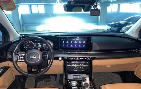 KIA Carnival, 2020 год, 4 000 000 рублей, 10 фотография
