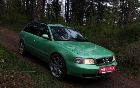 Audi A4, 1996 год, 270 000 рублей, 2 фотография