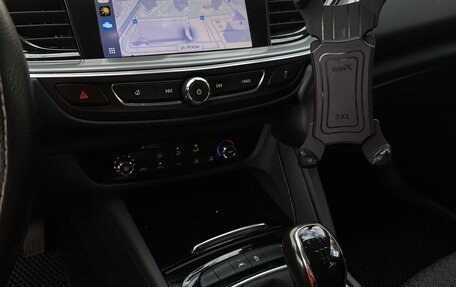 Opel Insignia II рестайлинг, 2019 год, 1 890 000 рублей, 24 фотография