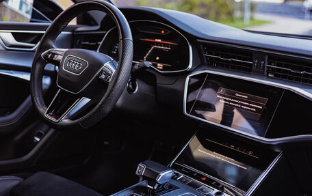 Audi A7, 2021 год, 16 фотография