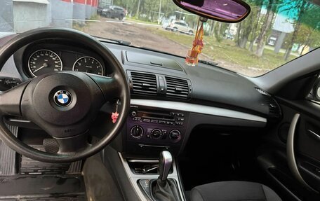 BMW 1 серия, 2011 год, 780 000 рублей, 12 фотография
