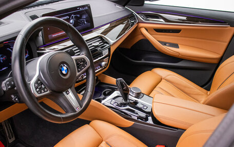 BMW 5 серия, 2020 год, 4 290 000 рублей, 10 фотография