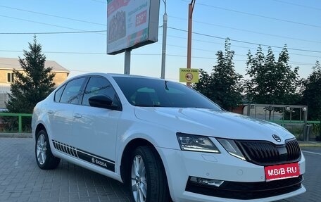 Skoda Octavia, 2018 год, 1 999 000 рублей, 6 фотография