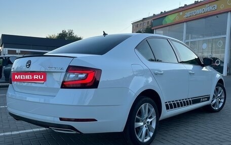 Skoda Octavia, 2018 год, 1 999 000 рублей, 7 фотография