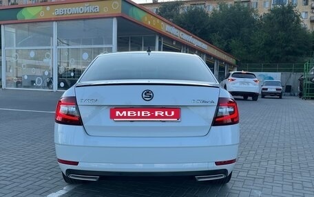 Skoda Octavia, 2018 год, 1 999 000 рублей, 10 фотография