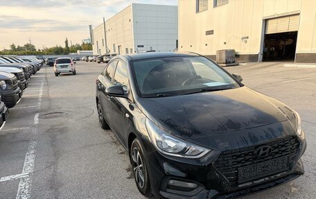Hyundai Solaris II рестайлинг, 2018 год, 1 193 000 рублей, 2 фотография