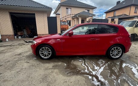 BMW 1 серия, 2011 год, 810 000 рублей, 3 фотография