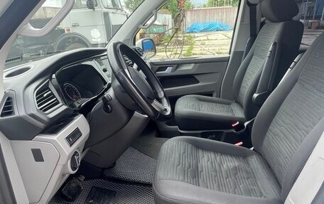 Volkswagen Caravelle T6 рестайлинг, 2021 год, 4 850 000 рублей, 8 фотография