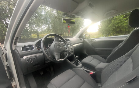Volkswagen Golf VI, 2011 год, 850 000 рублей, 13 фотография
