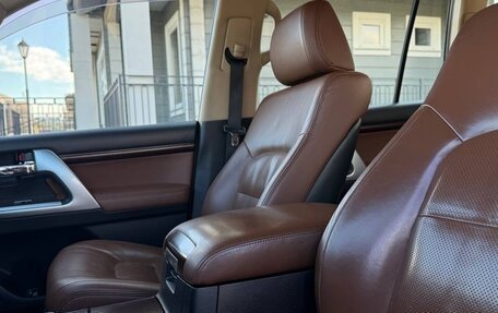 Toyota Land Cruiser 200, 2014 год, 3 770 000 рублей, 6 фотография