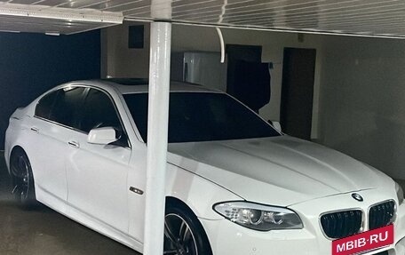 BMW 5 серия, 2010 год, 1 590 000 рублей, 6 фотография