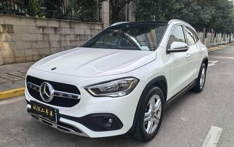 Mercedes-Benz GLA, 2020 год, 2 120 000 рублей, 1 фотография
