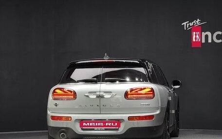 MINI Clubman, 2023 год, 2 350 000 рублей, 4 фотография