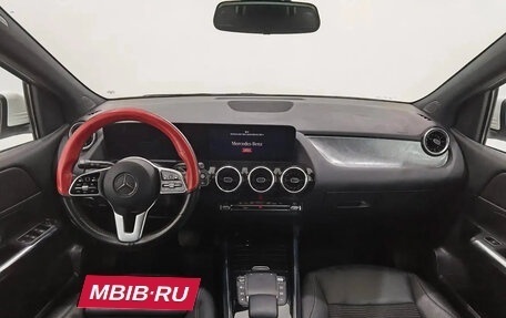 Mercedes-Benz B-Класс, 2023 год, 1 600 000 рублей, 5 фотография