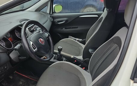Fiat Punto III Punto Evo рестайлинг, 2012 год, 410 000 рублей, 6 фотография