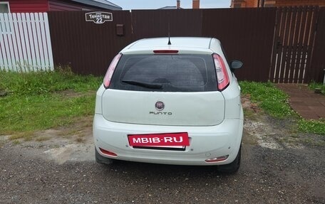 Fiat Punto III Punto Evo рестайлинг, 2012 год, 410 000 рублей, 3 фотография