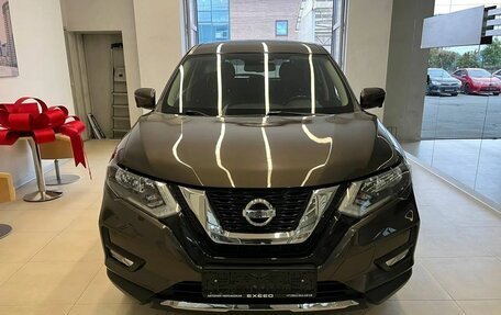 Nissan X-Trail, 2022 год, 2 500 000 рублей, 2 фотография