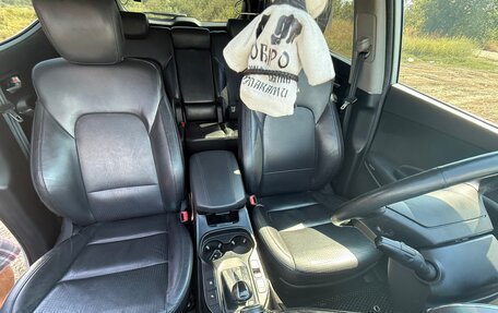 Hyundai Santa Fe III рестайлинг, 2013 год, 1 790 000 рублей, 2 фотография
