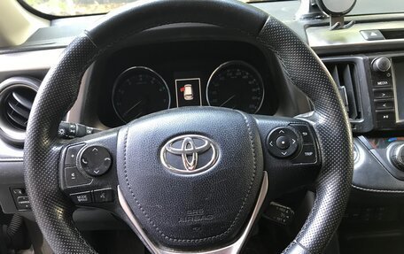 Toyota RAV4, 2016 год, 2 350 000 рублей, 7 фотография