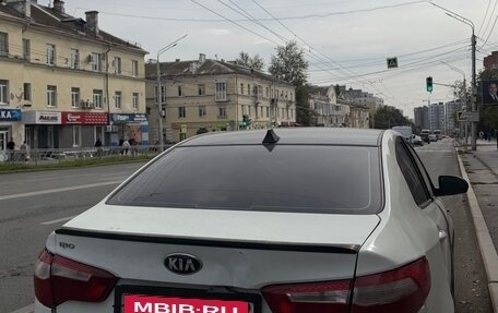 KIA Rio III рестайлинг, 2014 год, 350 000 рублей, 3 фотография