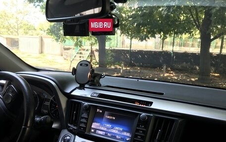 Toyota RAV4, 2016 год, 2 350 000 рублей, 4 фотография
