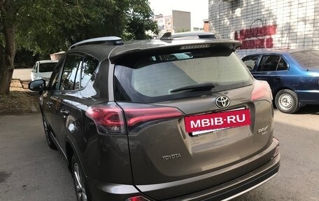 Toyota RAV4, 2016 год, 2 350 000 рублей, 3 фотография