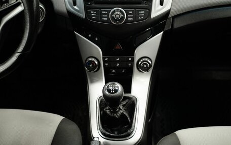 Chevrolet Cruze II, 2013 год, 811 000 рублей, 12 фотография