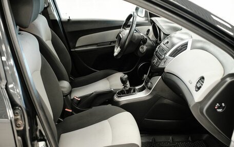 Chevrolet Cruze II, 2013 год, 811 000 рублей, 16 фотография