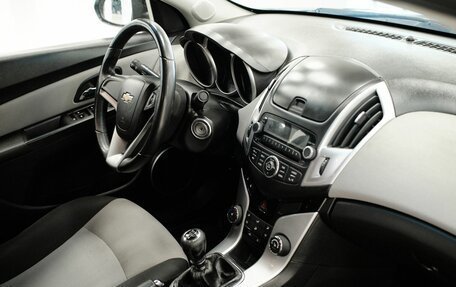 Chevrolet Cruze II, 2013 год, 811 000 рублей, 15 фотография
