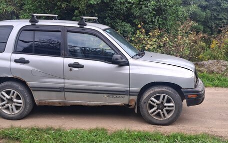 Chevrolet Tracker II, 1999 год, 245 000 рублей, 2 фотография