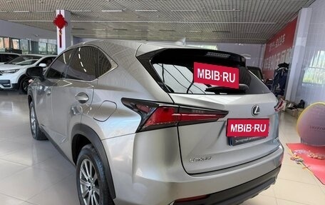 Lexus NX I, 2021 год, 2 500 000 рублей, 6 фотография