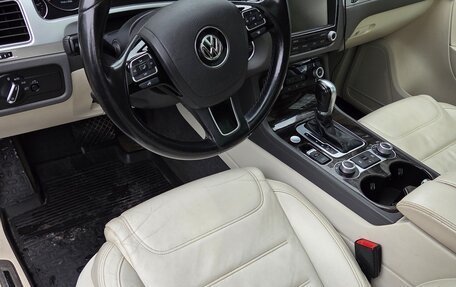 Volkswagen Touareg III, 2015 год, 3 000 000 рублей, 9 фотография