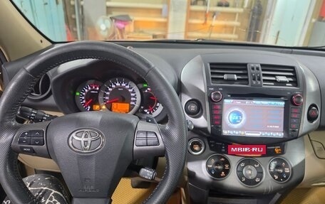 Toyota RAV4, 2010 год, 1 370 000 рублей, 11 фотография