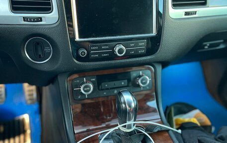 Volkswagen Touareg III, 2012 год, 1 900 000 рублей, 9 фотография