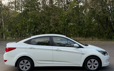 Hyundai Solaris II рестайлинг, 2015 год, 895 000 рублей, 4 фотография