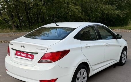 Hyundai Solaris II рестайлинг, 2015 год, 895 000 рублей, 5 фотография