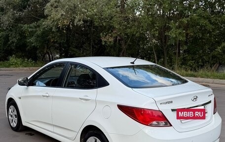 Hyundai Solaris II рестайлинг, 2015 год, 895 000 рублей, 7 фотография