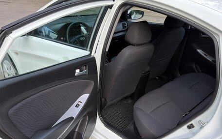 Hyundai Solaris II рестайлинг, 2015 год, 895 000 рублей, 14 фотография