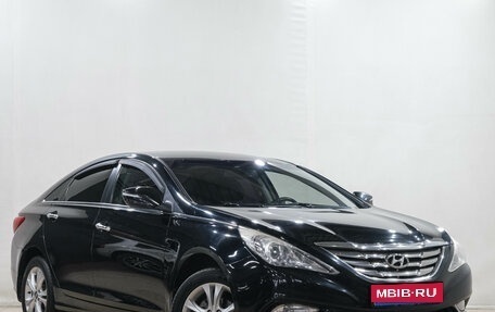 Hyundai Sonata VI, 2011 год, 1 199 000 рублей, 1 фотография
