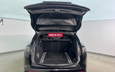 Alfa Romeo Stelvio, 2018 год, 4 300 000 рублей, 9 фотография