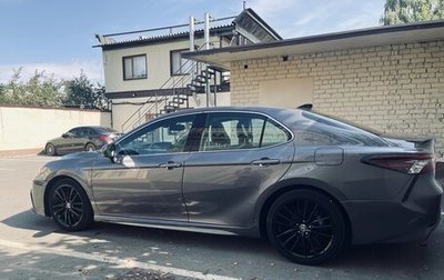 Toyota Camry, 2021 год, 3 250 000 рублей, 1 фотография