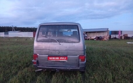 Volkswagen Multivan T4, 1992 год, 800 000 рублей, 5 фотография